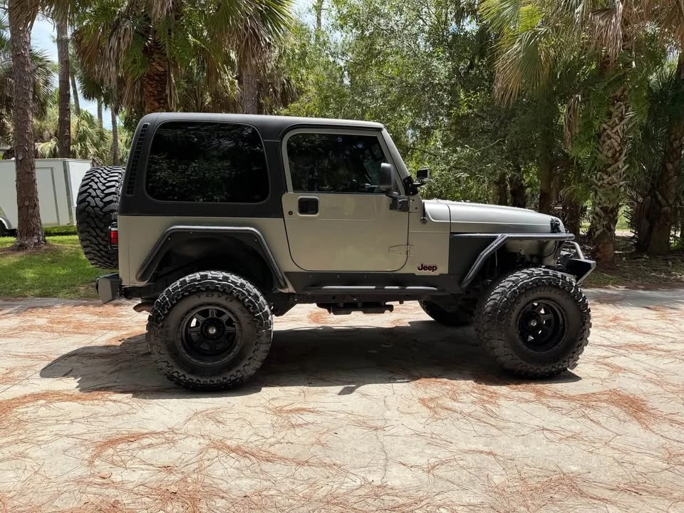 2002 Jeep TJ Wrangler - Image 6 of 11