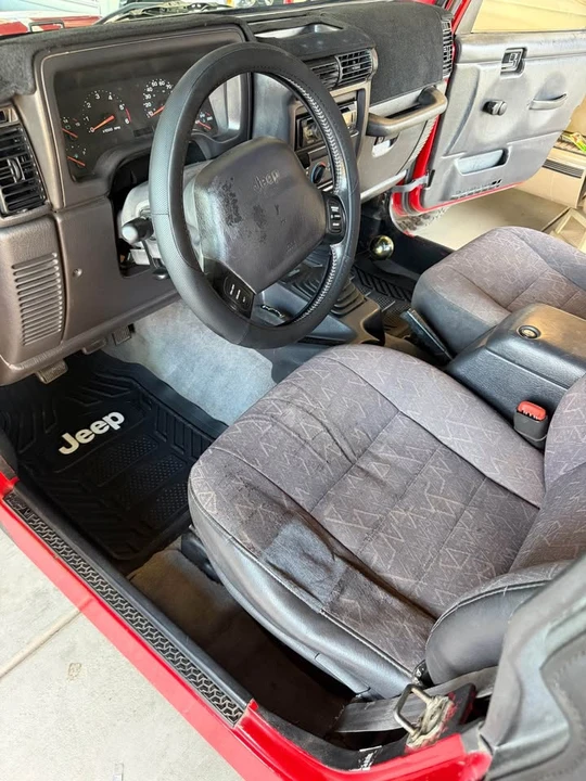 2002 Jeep TJ Wrangler - Image 8 of 13