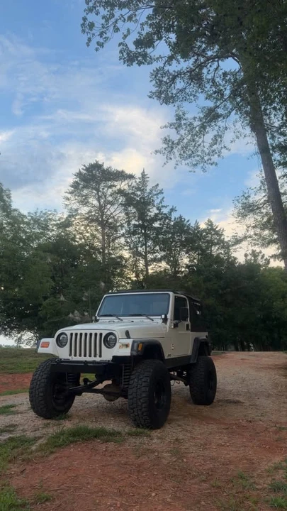 2002 Jeep TJ Wrangler - Image 3 of 5