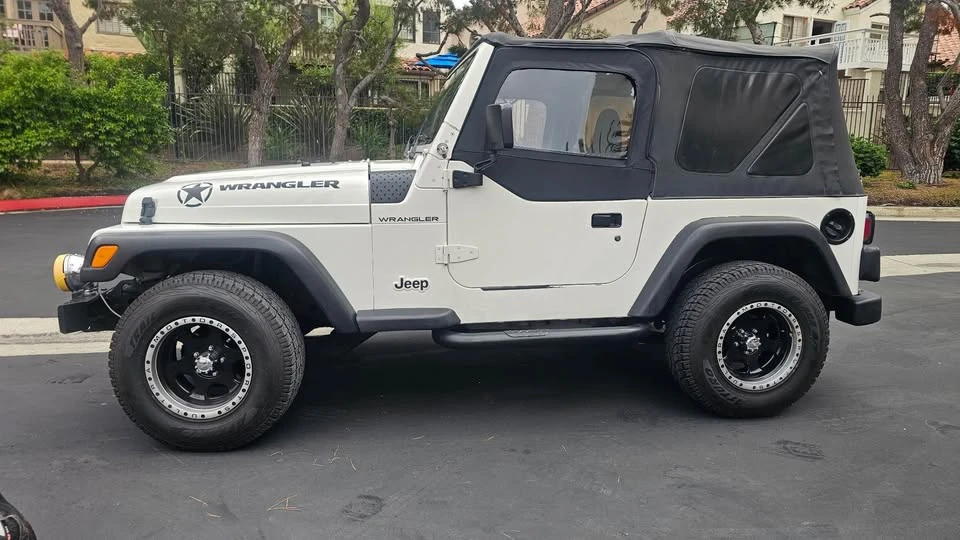 2002 Jeep TJ Wrangler - Image 10 of 15