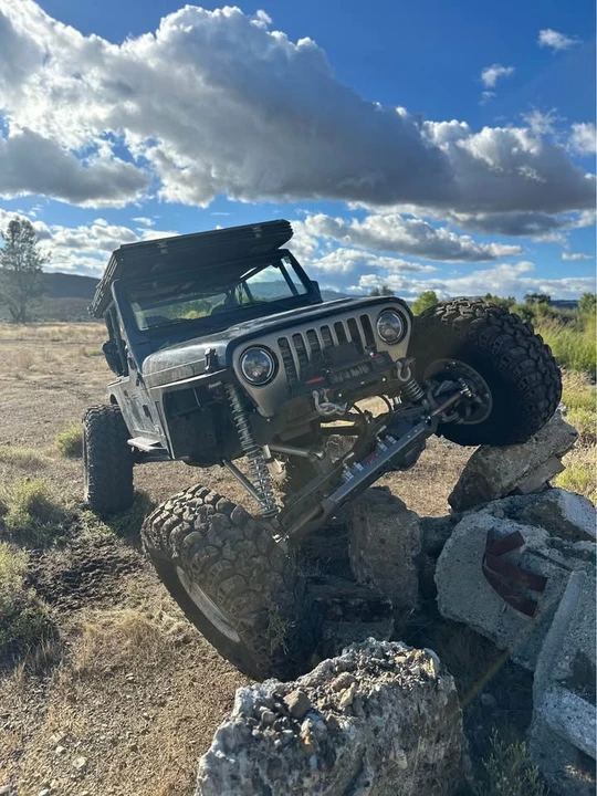 2002 Jeep TJ Wrangler - Image 5 of 11