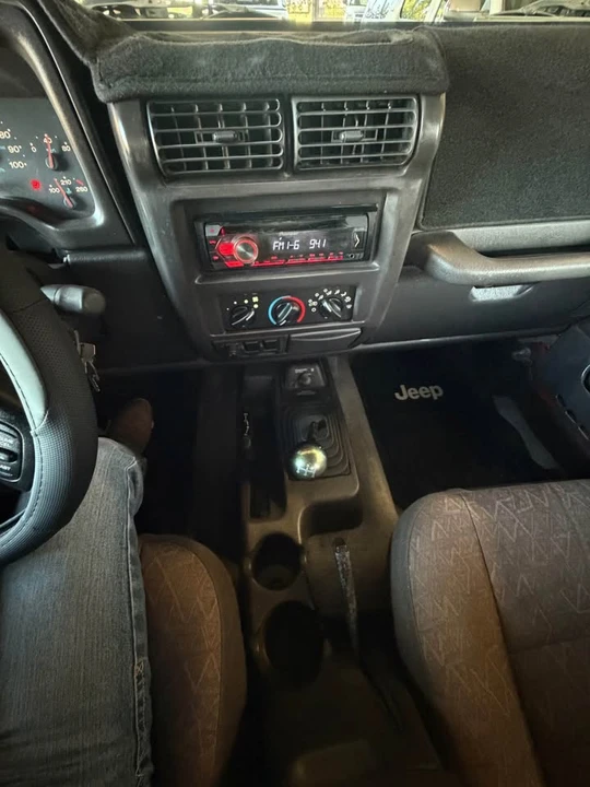 2002 Jeep TJ Wrangler - Image 12 of 13