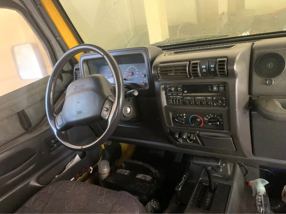 2002 Jeep TJ Wrangler - Image 9 of 11