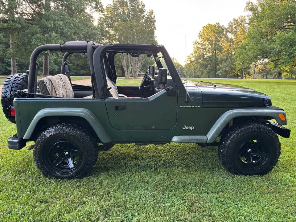 2002 Jeep TJ Wrangler - Image 2 of 8