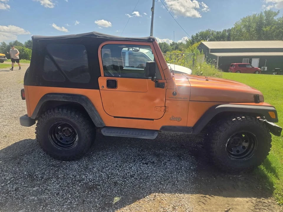 2002 Jeep TJ Wrangler - Image 2 of 6