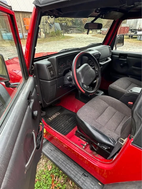 2002 Jeep TJ Wrangler - Image 7 of 11