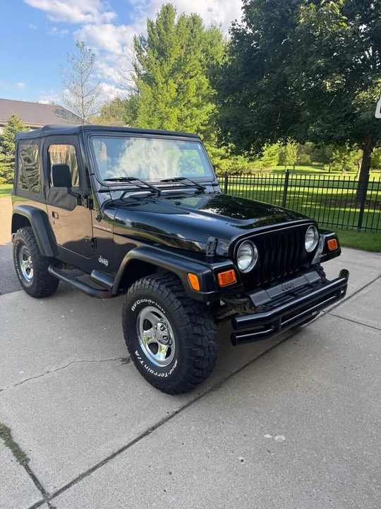 2002 Jeep TJ Wrangler - Image 3 of 8