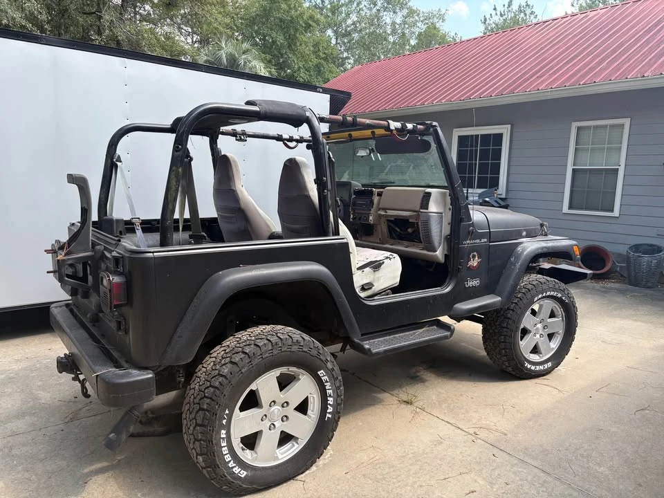 2002 Jeep TJ Wrangler - Image 2 of 4