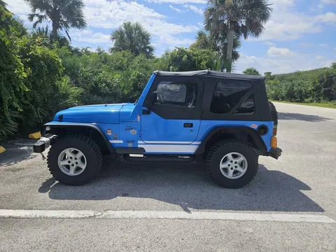 2002 Jeep Wrangler Sport Sport Utility 2D