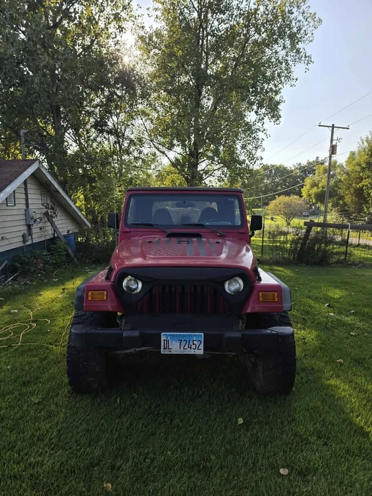 2002 Jeep TJ Wrangler - Image 2 of 3