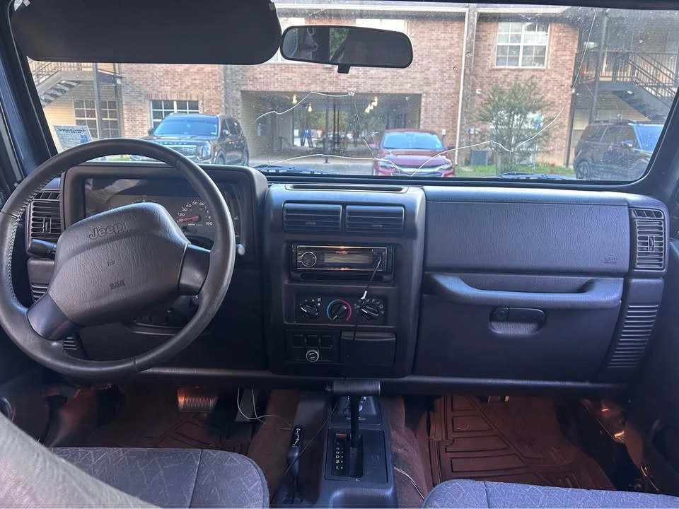 2002 Jeep TJ Wrangler - Image 10 of 12