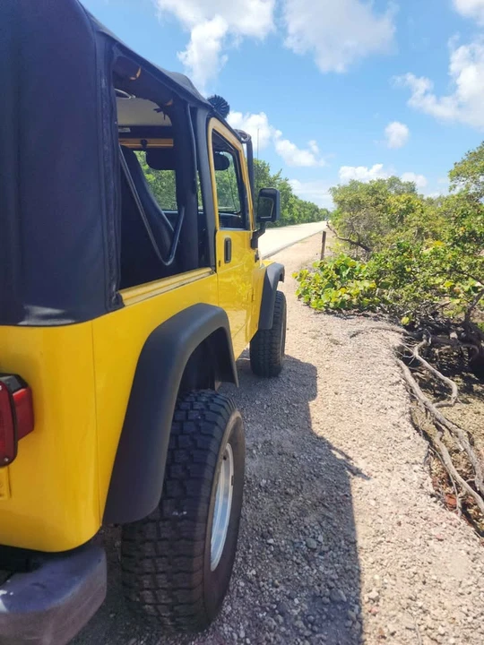 2002 Jeep TJ Wrangler - Image 2 of 4