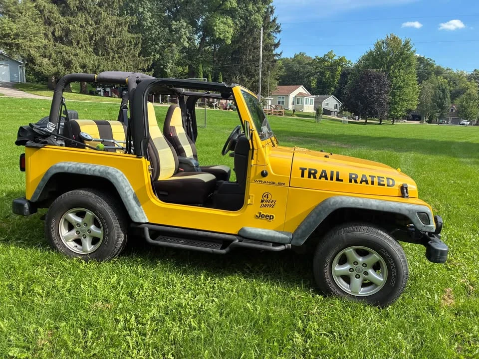 2002 Jeep TJ Wrangler - Image 2 of 8