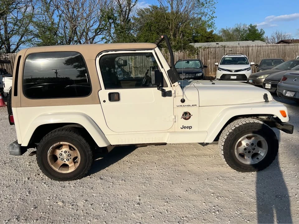 2002 Jeep TJ Wrangler - Image 9 of 10