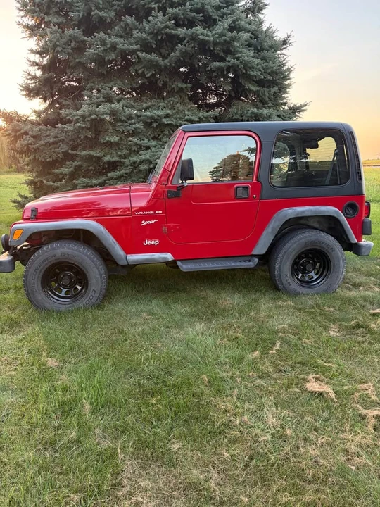 2002 Jeep TJ Wrangler - Image 3 of 10