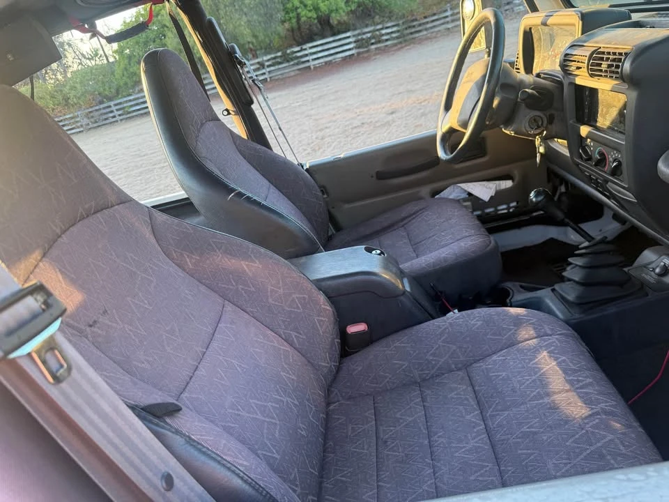 2002 Jeep TJ Wrangler - Image 9 of 18