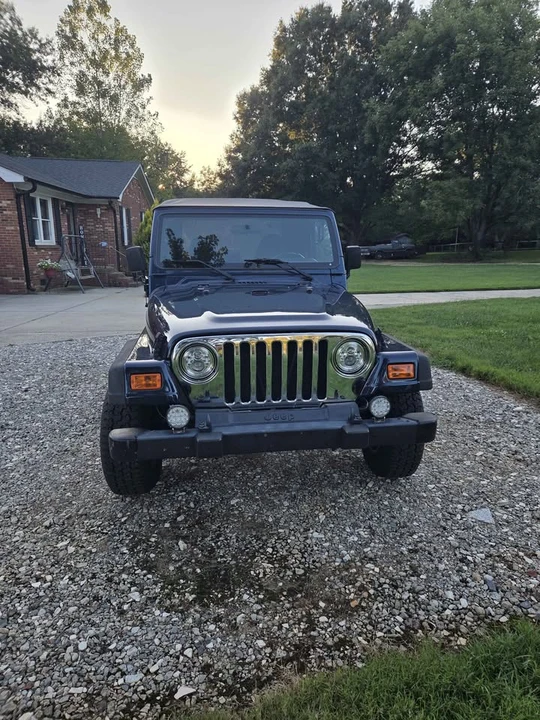 2002 Jeep TJ Wrangler - Image 3 of 8