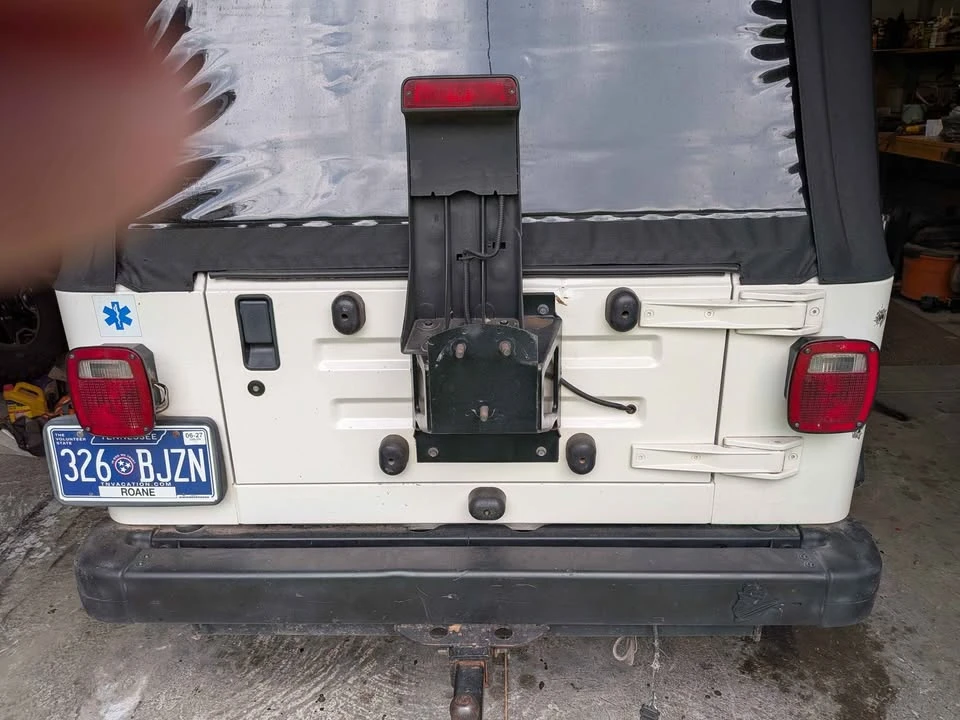 2002 Jeep TJ Wrangler - Image 12 of 13