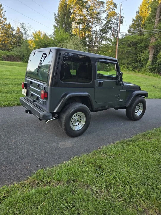 2002 Jeep TJ Wrangler - Image 16 of 18