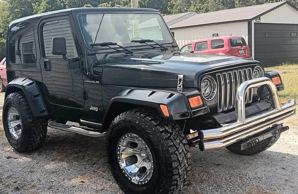2002 Jeep TJ Wrangler - Image 2 of 12