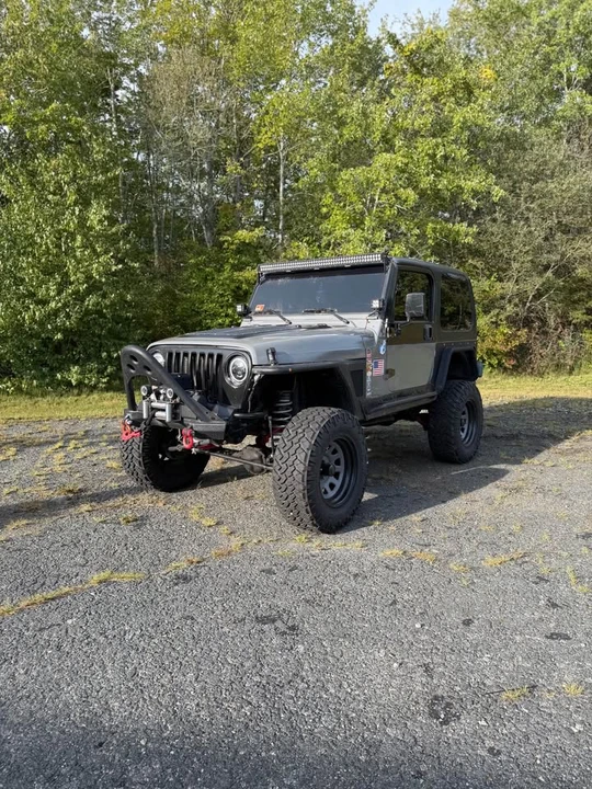 2002 Jeep TJ Wrangler - Image 2 of 20