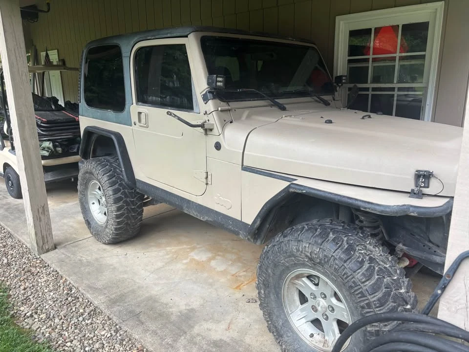2002 Jeep TJ Wrangler - Image 2 of 10