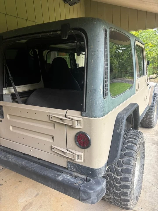 2002 Jeep TJ Wrangler - Image 5 of 10