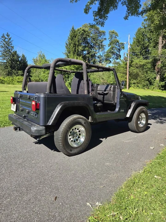 2002 Jeep TJ Wrangler - Image 5 of 18