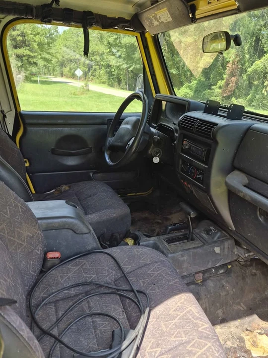 2002 Jeep TJ Wrangler - Image 6 of 8