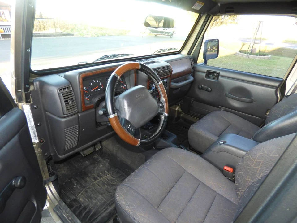 2002 Jeep TJ Wrangler - Image 6 of 9