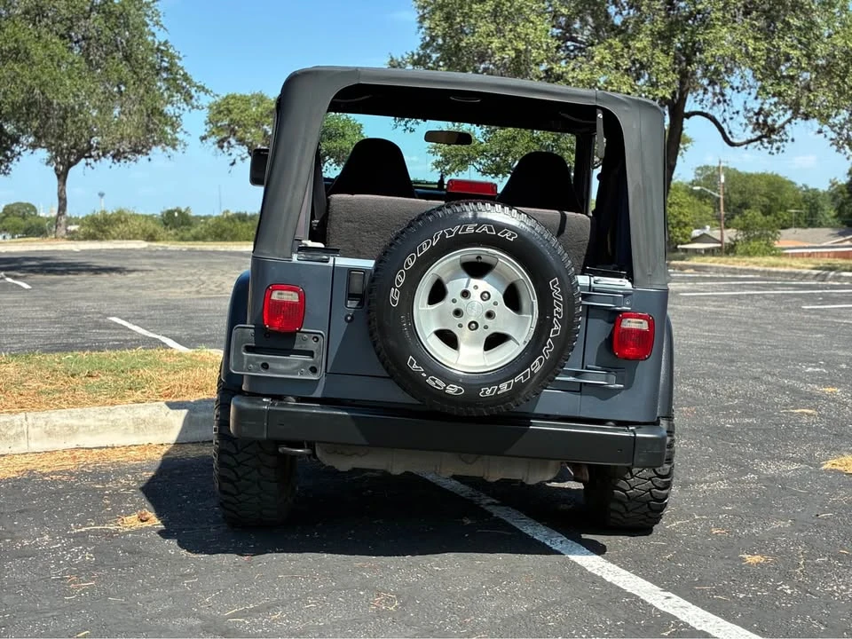 2002 Jeep TJ Wrangler - Image 5 of 16