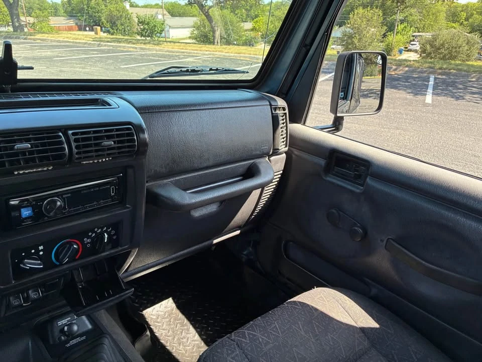 2002 Jeep TJ Wrangler - Image 16 of 16