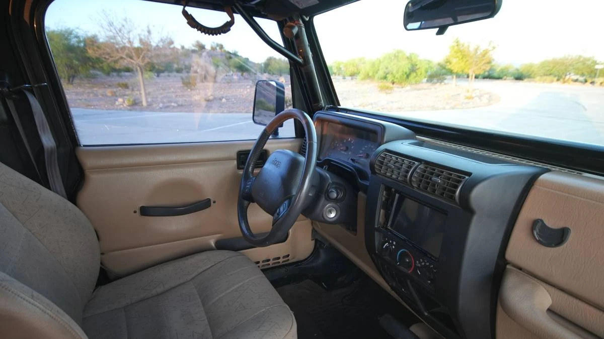 2002 Jeep TJ Wrangler - Image 10 of 23