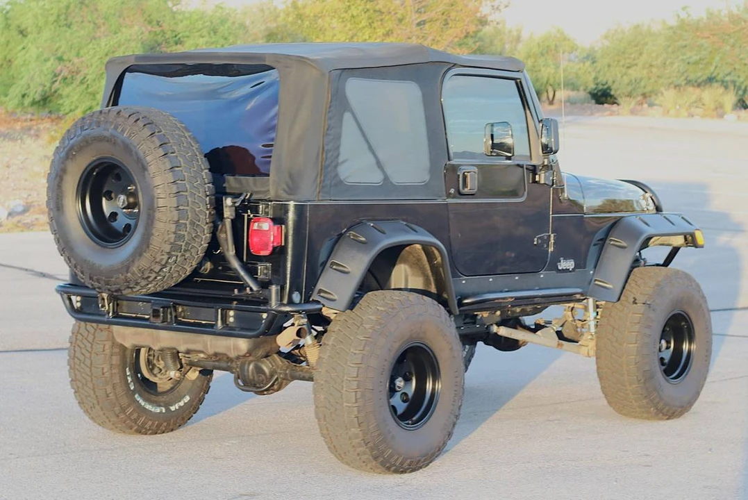 2002 Jeep TJ Wrangler - Image 5 of 23