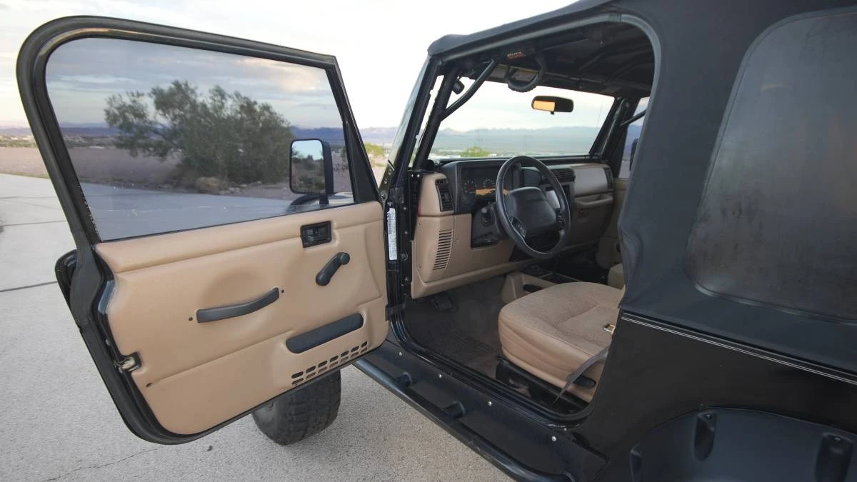 2002 Jeep TJ Wrangler - Image 8 of 23