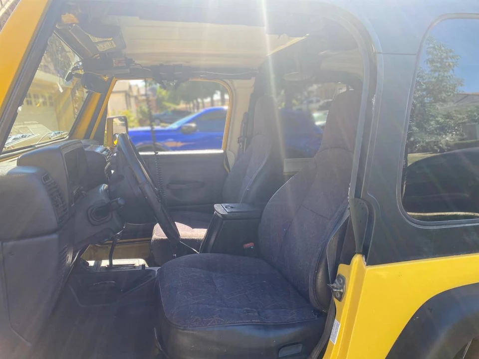 2002 Jeep TJ Wrangler - Image 6 of 9