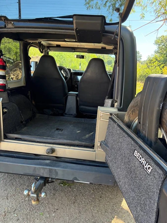 2002 Jeep TJ Wrangler - Image 6 of 13