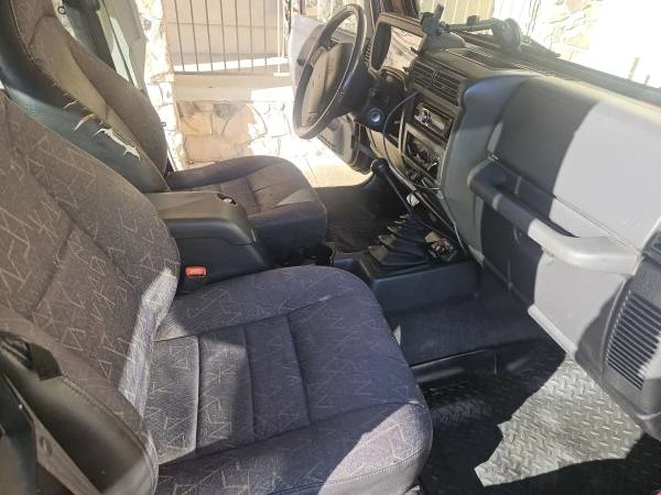 2002 Jeep TJ Wrangler - Image 11 of 14