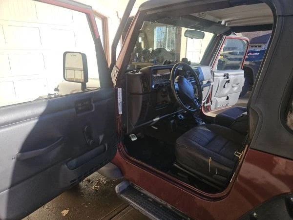 2002 Jeep TJ Wrangler - Image 9 of 14