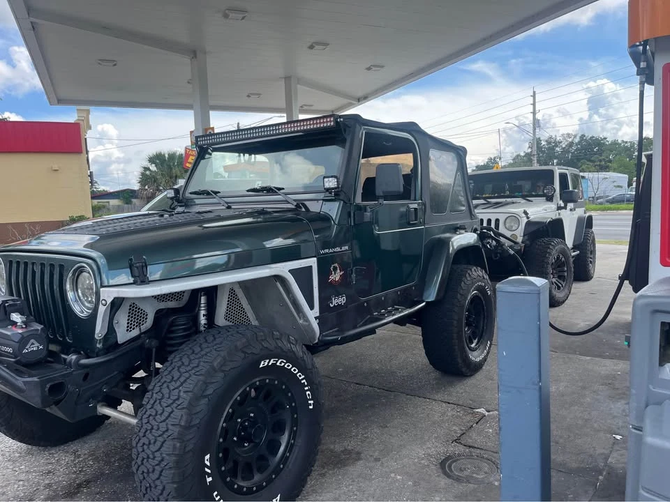 2002 Jeep TJ Wrangler - Image 3 of 12