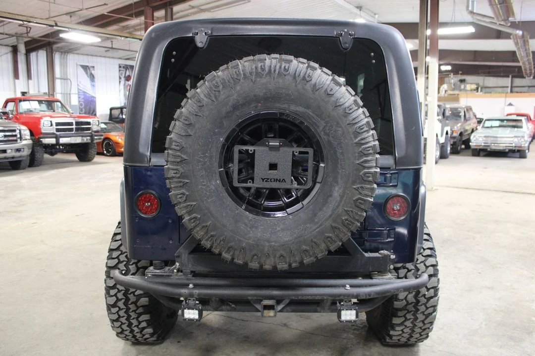2002 Jeep Wrangler - Image 5 of 31