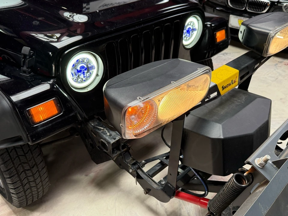 2002 Jeep TJ Wrangler - Image 10 of 12