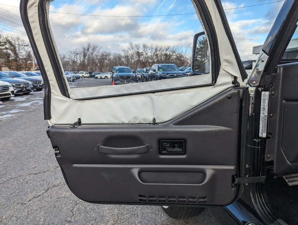 2002 Jeep TJ Wrangler - Image 14 of 31