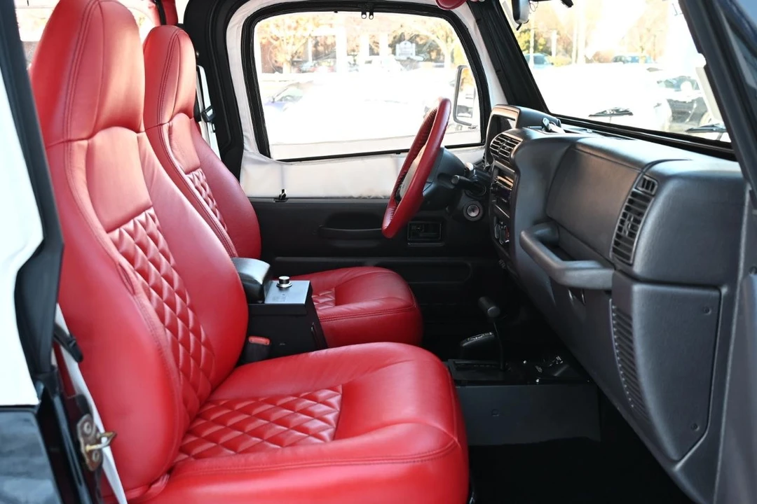 2002 Jeep TJ Wrangler - Image 28 of 31