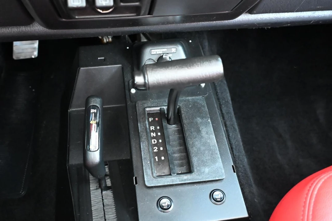 2002 Jeep TJ Wrangler - Image 23 of 31