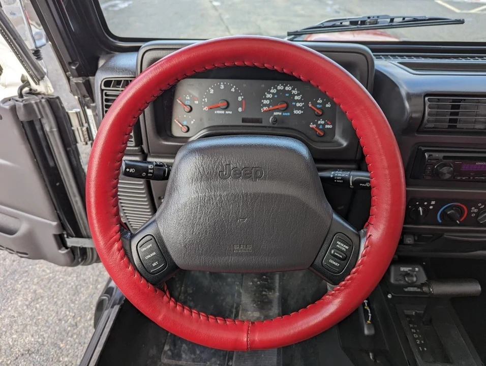 2002 Jeep TJ Wrangler - Image 18 of 31