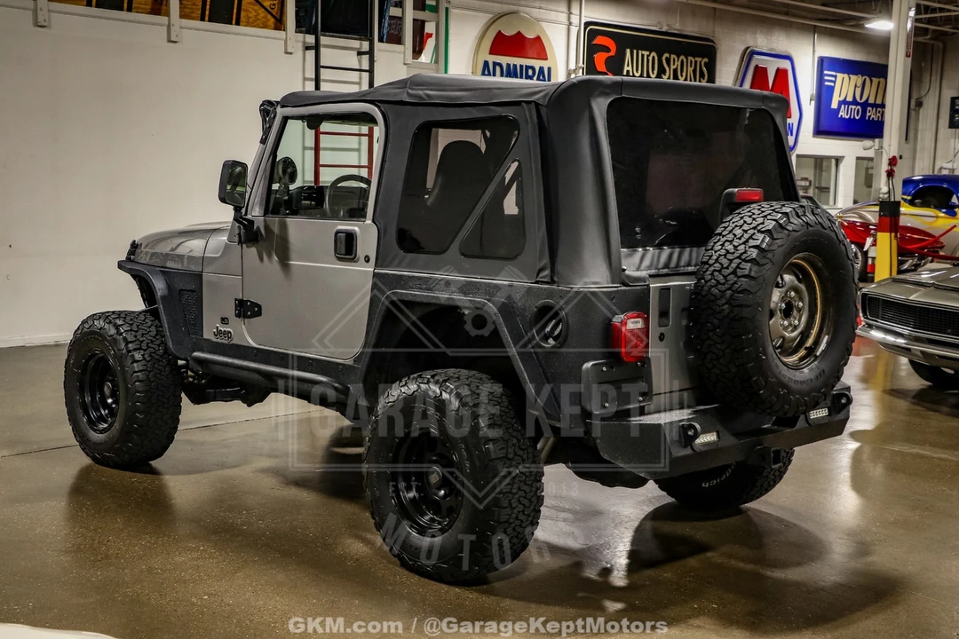 2002 Jeep - Image 7 of 31