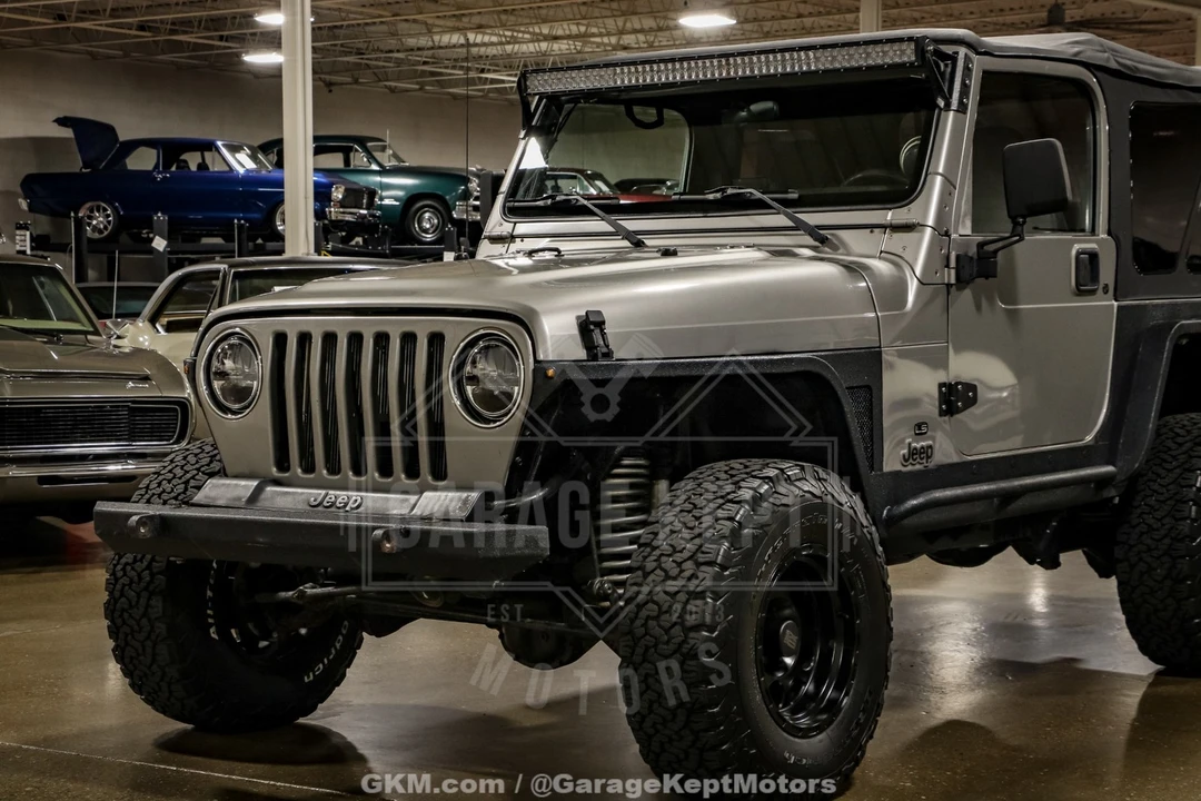 2002 Jeep - Image 24 of 31
