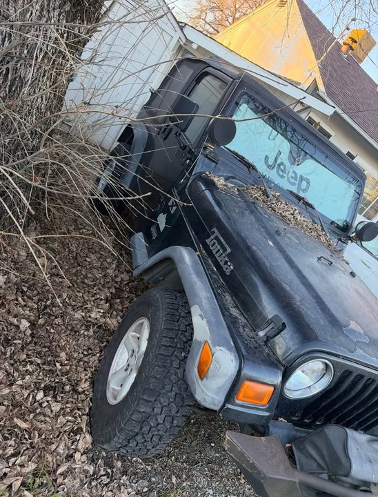 2002 Jeep TJ Wrangler - Image 3 of 8