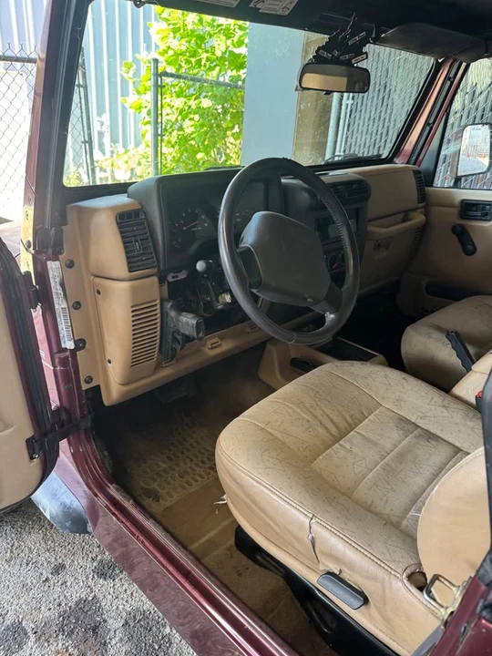 2002 Jeep TJ Wrangler - Image 6 of 13
